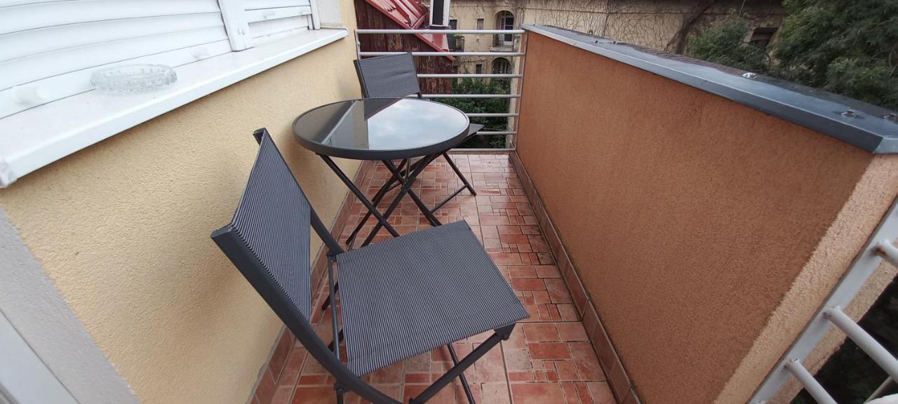 Elizabet Apartman A Belvarosban ซาร์วาช ภายนอก รูปภาพ